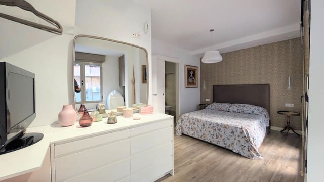 2 makuuhuone Asunto myytävänä paikassa Centro, Elche / Elx - 239 000 € (Ref: 9677972)