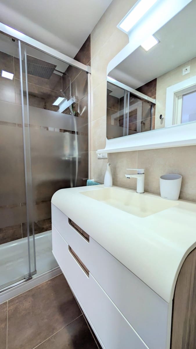 2 makuuhuone Asunto myytävänä paikassa Elche / Elx - 239 000 € (Ref: 9677972)