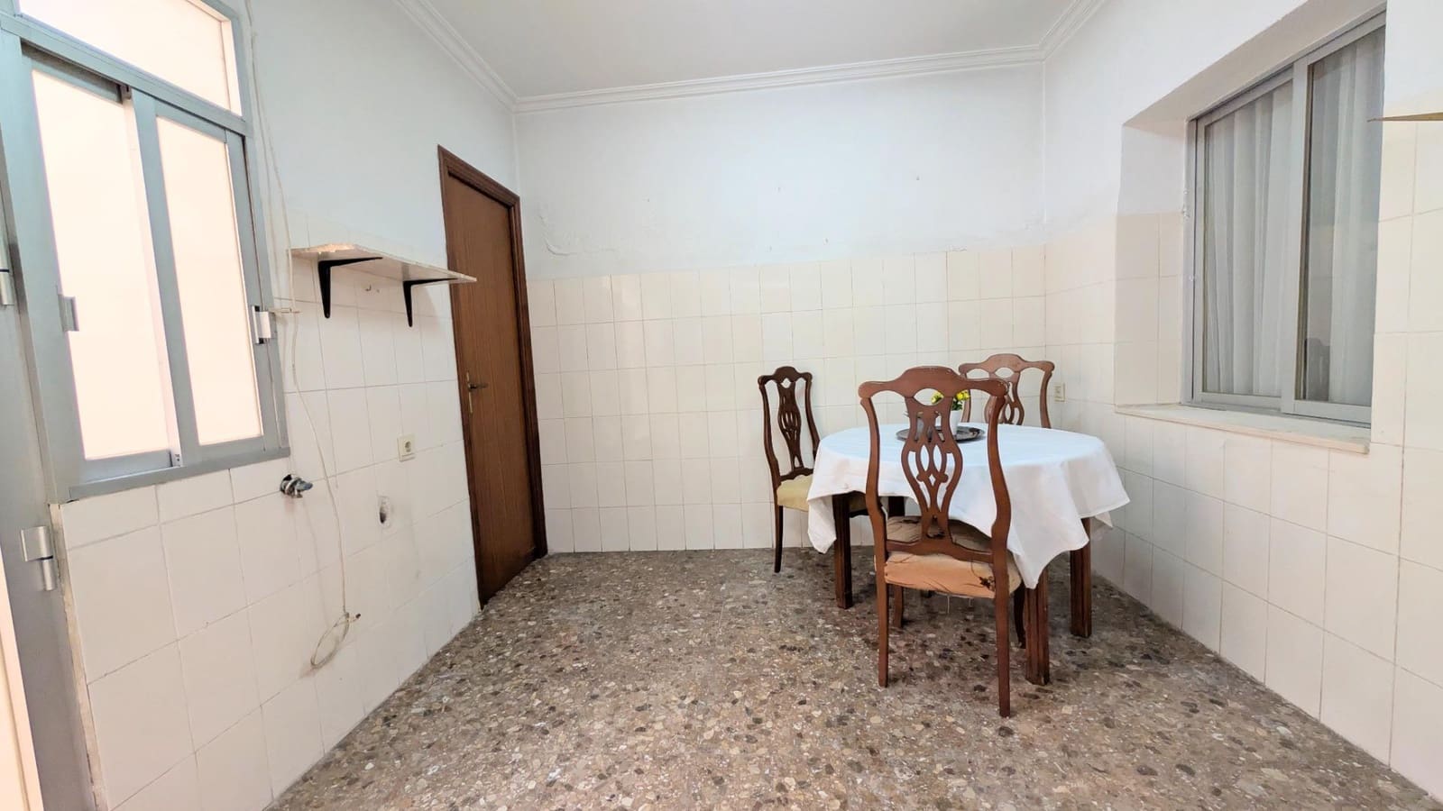 3 quarto Apartamento para venda em Elche / Elx - 120 000 € (Ref: 9677973)
