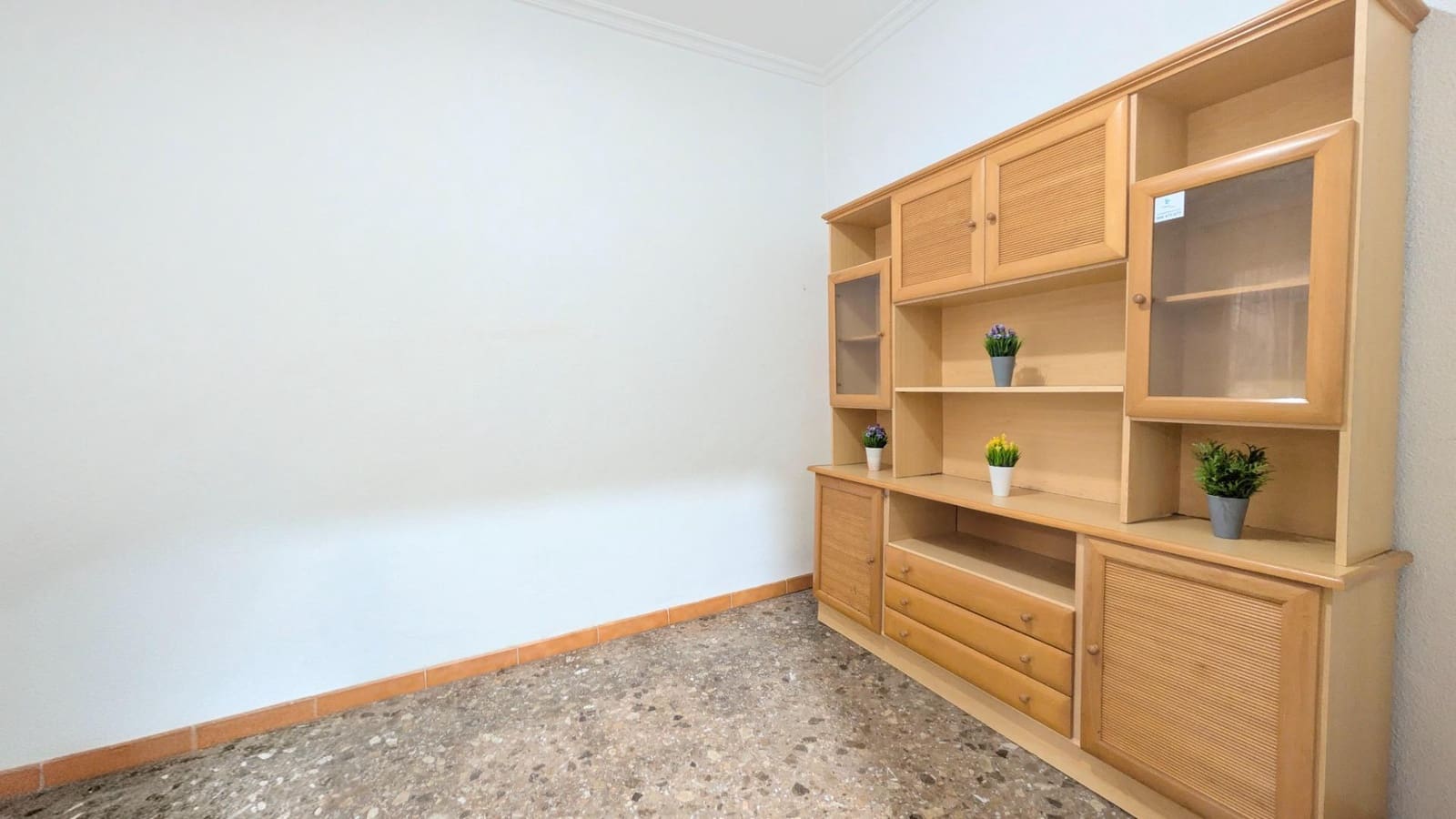 3 quarto Apartamento para venda em Elche / Elx - 120 000 € (Ref: 9677973)