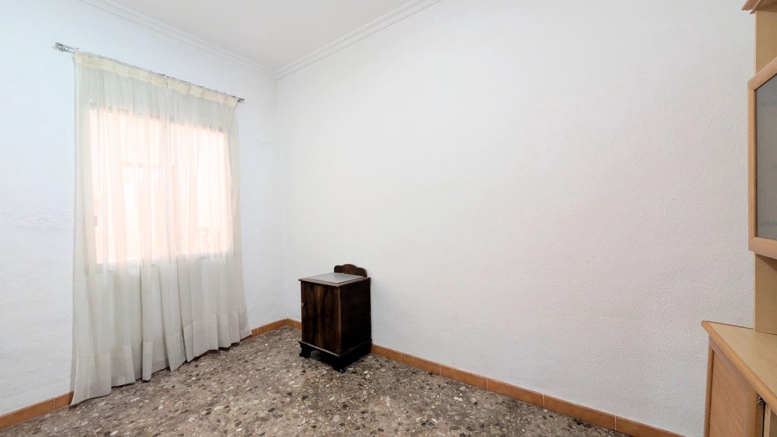 3 quarto Apartamento para venda em Elche / Elx - 120 000 € (Ref: 9677973)