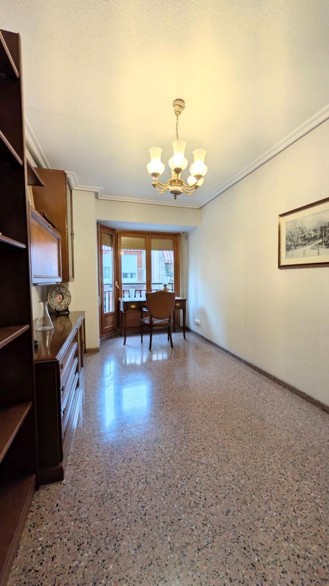 3 soveværelse Lejlighed til salg i Elche / Elx - € 190.000 (Ref: 9677974)