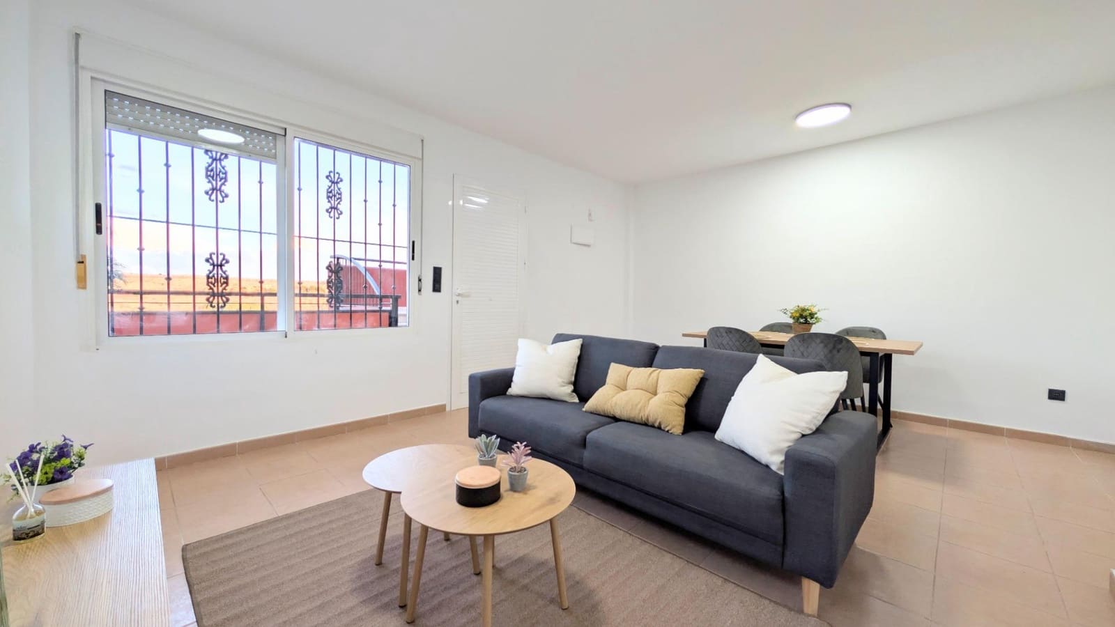 2 slaapkamer Bungalow te koop in San Fulgencio met zwembad garage - € 189.000 (Ref: 9677975)