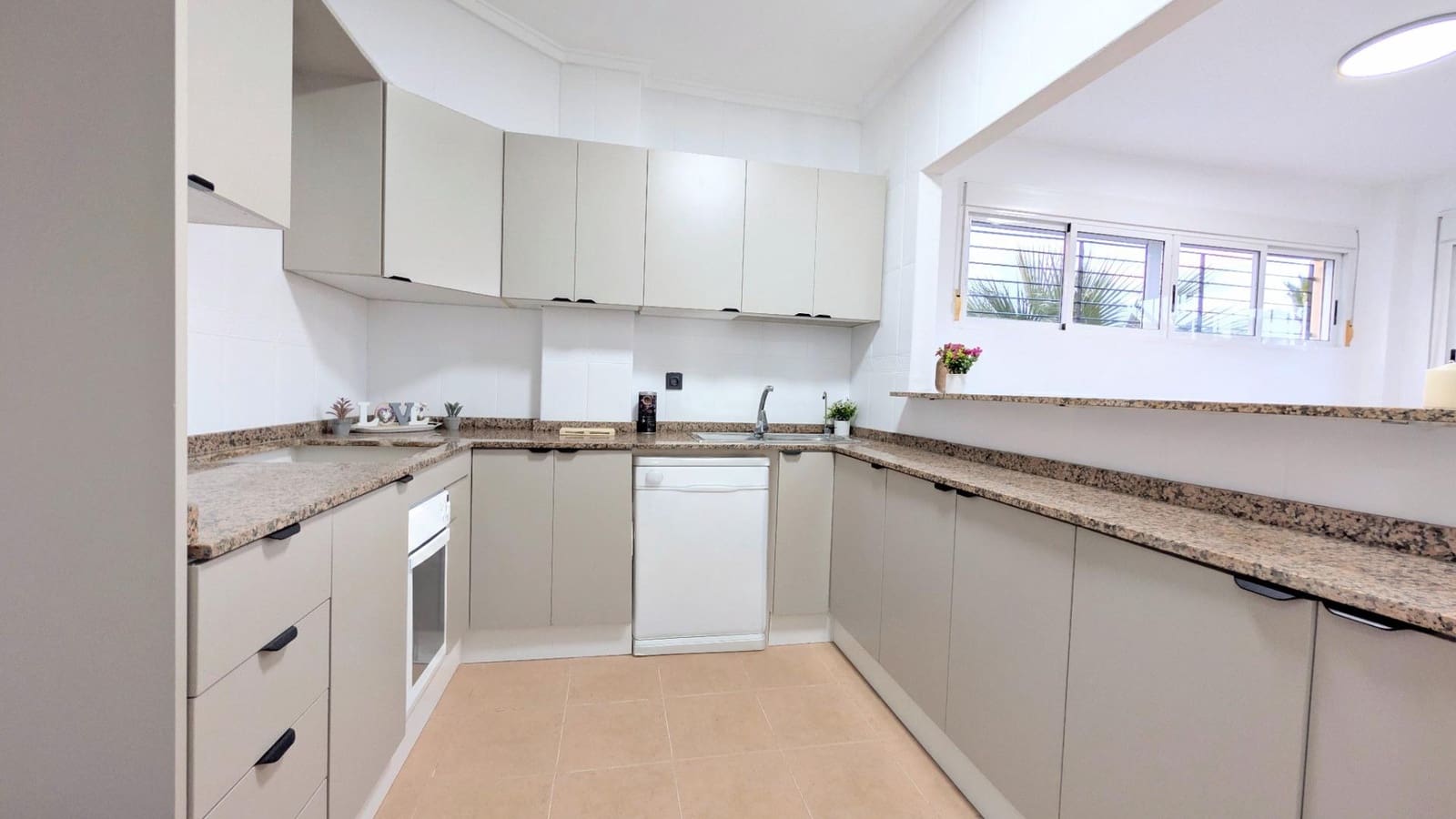 2 bedroom Villa for sale in San Fulgencio with pool garage - € 189,000 (Ref: 9677976)