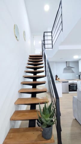 2 quarto Apartamento para arrendar em Elche / Elx - 900 € (Ref: 9677978)