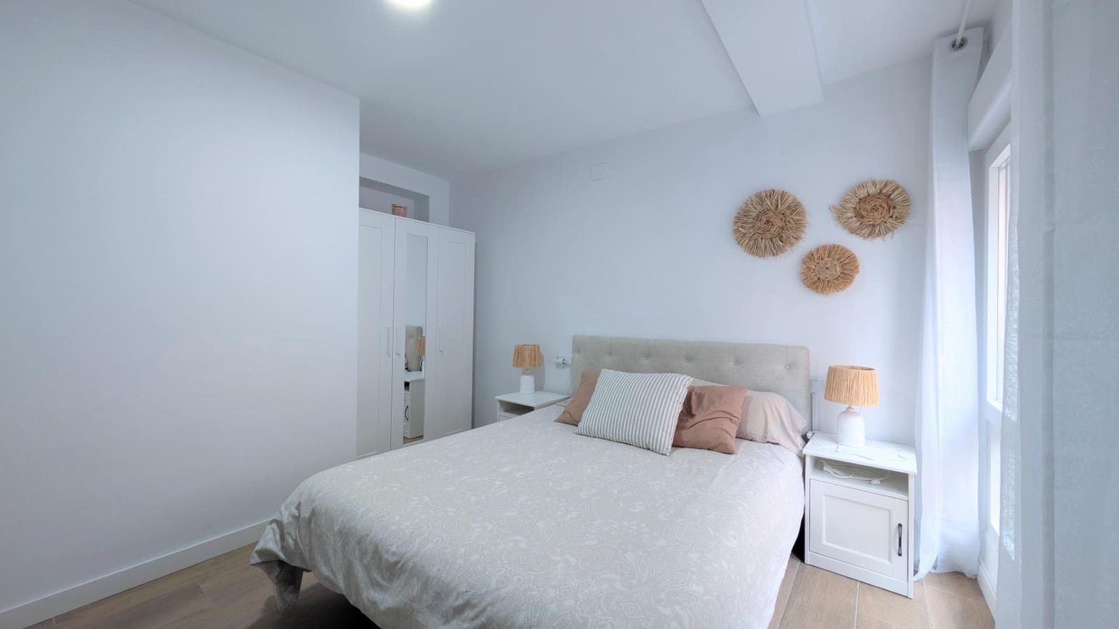 2 quarto Apartamento para arrendar em Elche / Elx - 900 € (Ref: 9677978)