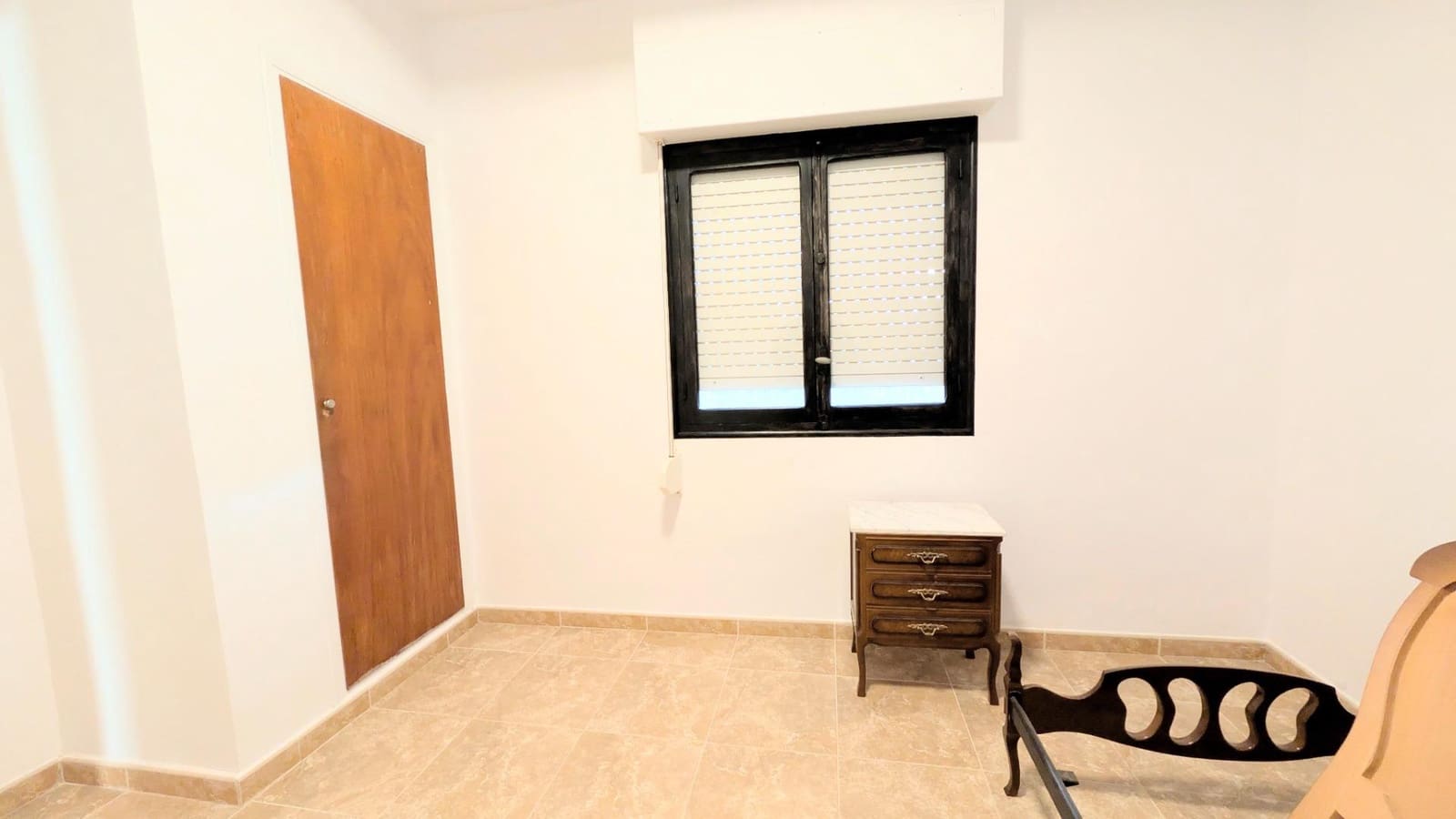 4 sypialnia Willa do wynajęcia w Elche / Elx - 900 € (Ref: 9677981)