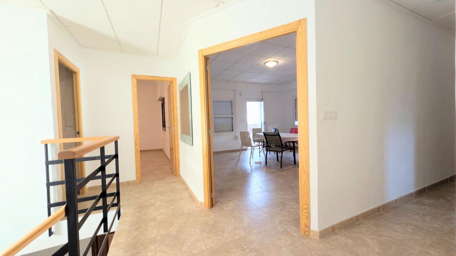 4 sypialnia Willa do wynajęcia w Elche / Elx - 900 € (Ref: 9677981)