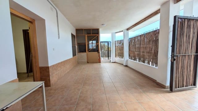 4 sypialnia Willa do wynajęcia w Elche / Elx - 900 € (Ref: 9677981)