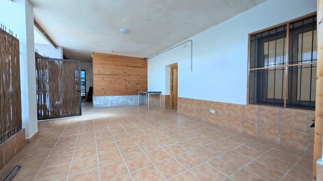 4 sypialnia Willa do wynajęcia w Elche / Elx - 900 € (Ref: 9677981)