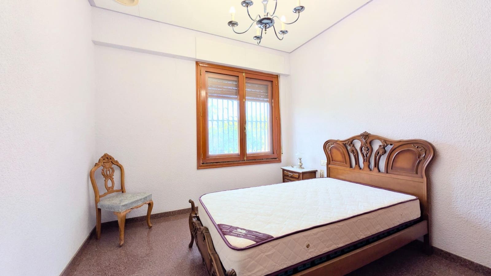 6 camera da letto Villa in vendita in Perleta con piscina garage - 475.000 € (Rif: 9677983)