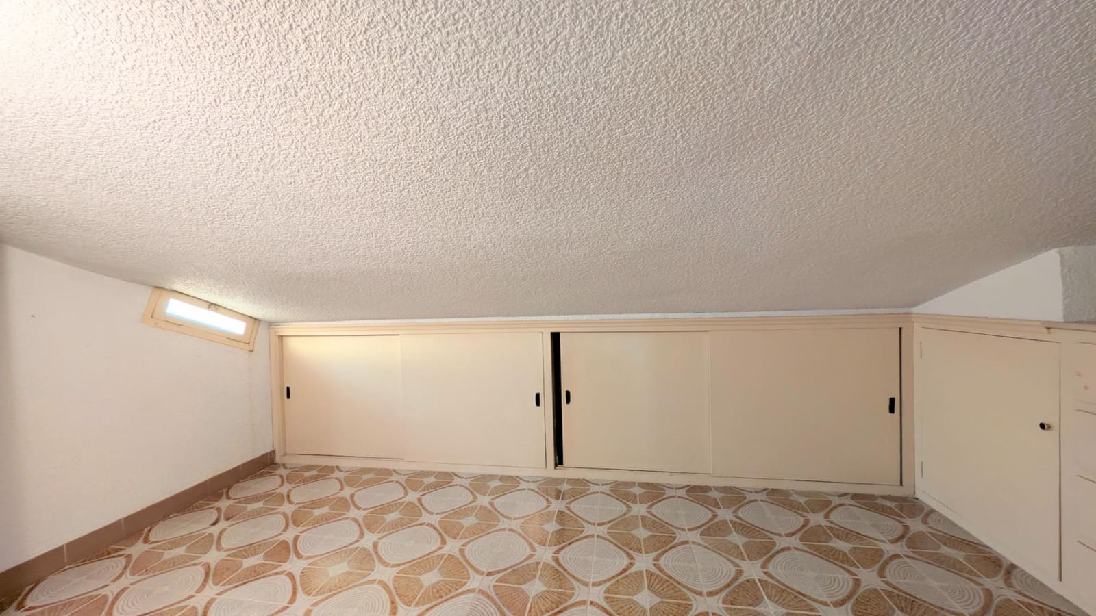 6 camera da letto Villa in vendita in Perleta con piscina garage - 475.000 € (Rif: 9677983)