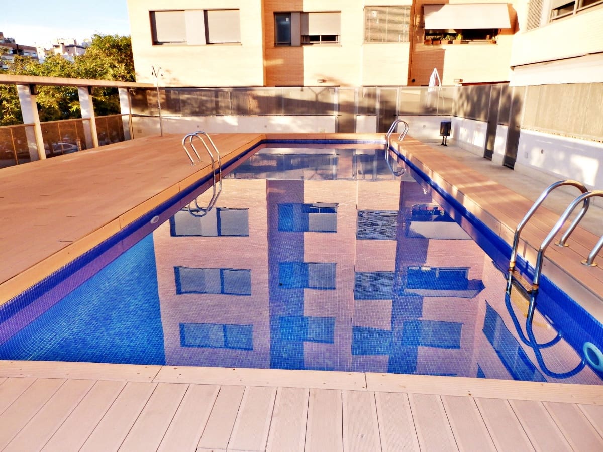 3 sypialnia Mieszkanie na sprzedaż w Elche / Elx z basenem garażem - 235 000 € (Ref: 9677984)