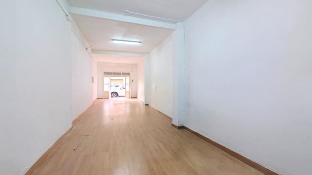 Kommersiell til salgs i Elche / Elx - € 80 000 (Ref: 9677985)