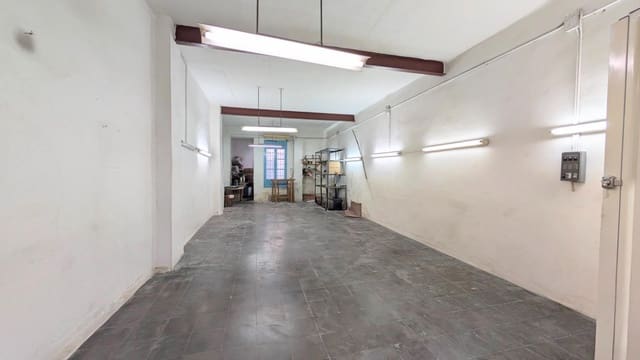 Kommersiell til salgs i Elche / Elx - € 80 000 (Ref: 9677985)