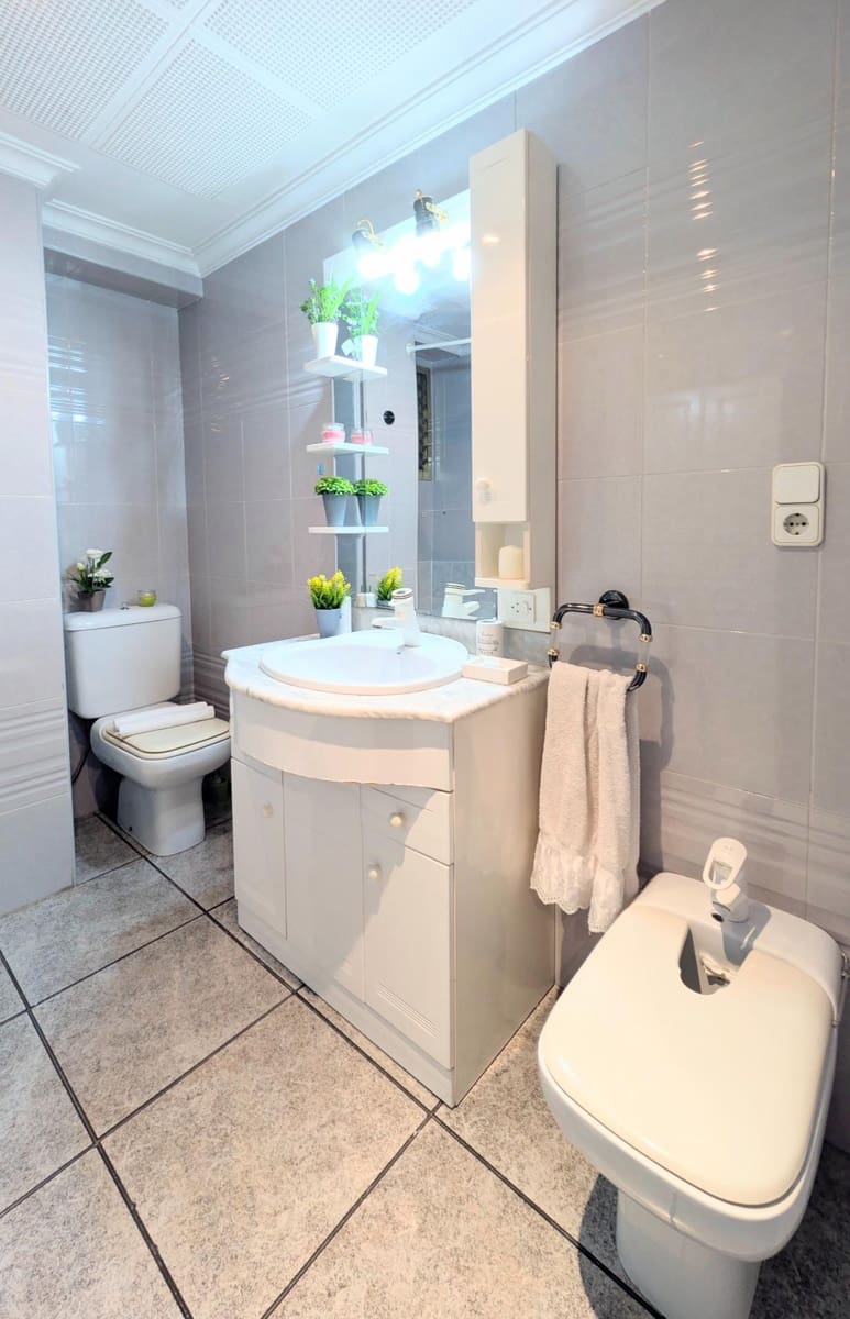 3 soveværelse Lejlighed til salg i Elche / Elx - € 128.000 (Ref: 9677989)