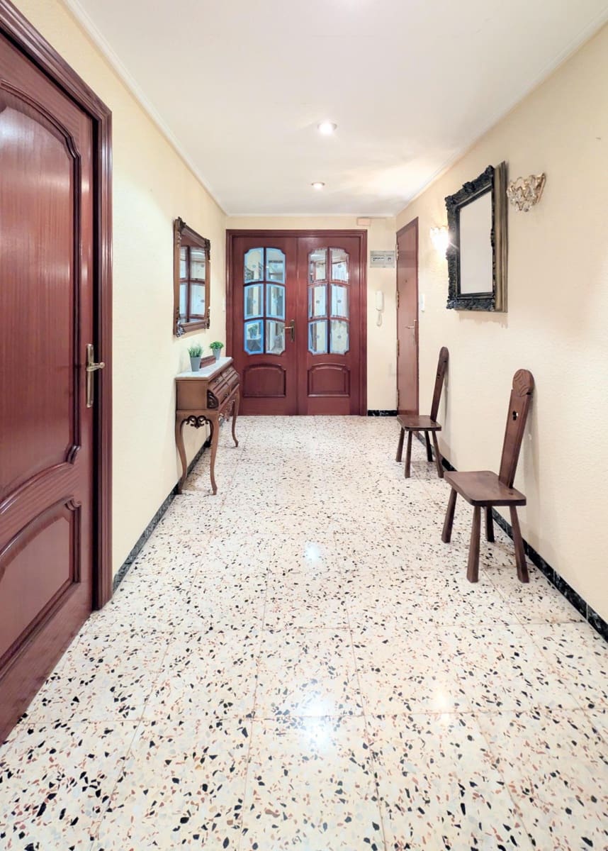 3 soveværelse Lejlighed til salg i Elche / Elx - € 128.000 (Ref: 9677989)