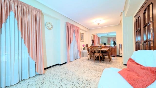 3 slaapkamer Flat te koop in Elche / Elx - € 128.000 (Ref: 9677989)
