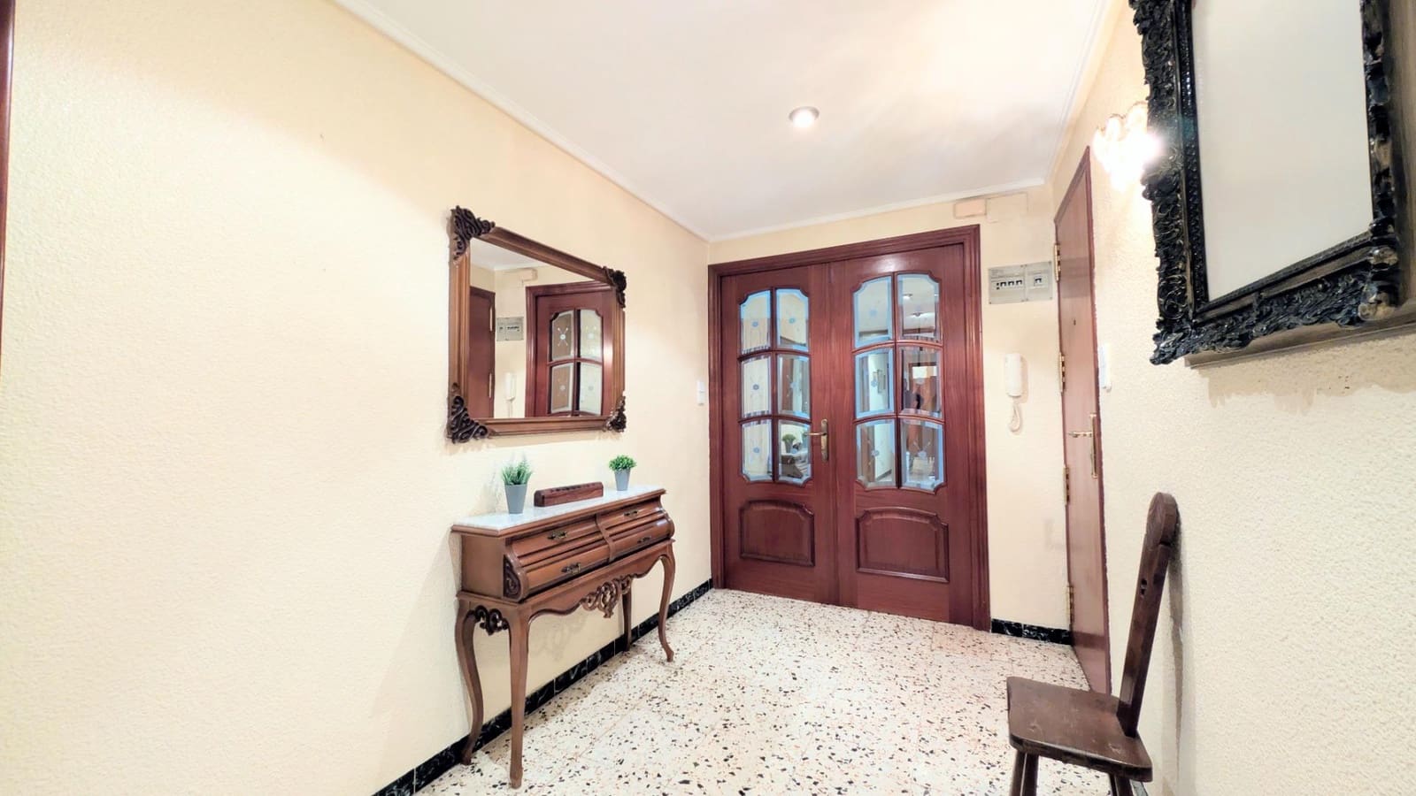 3 soveværelse Lejlighed til salg i Elche / Elx - € 128.000 (Ref: 9677989)