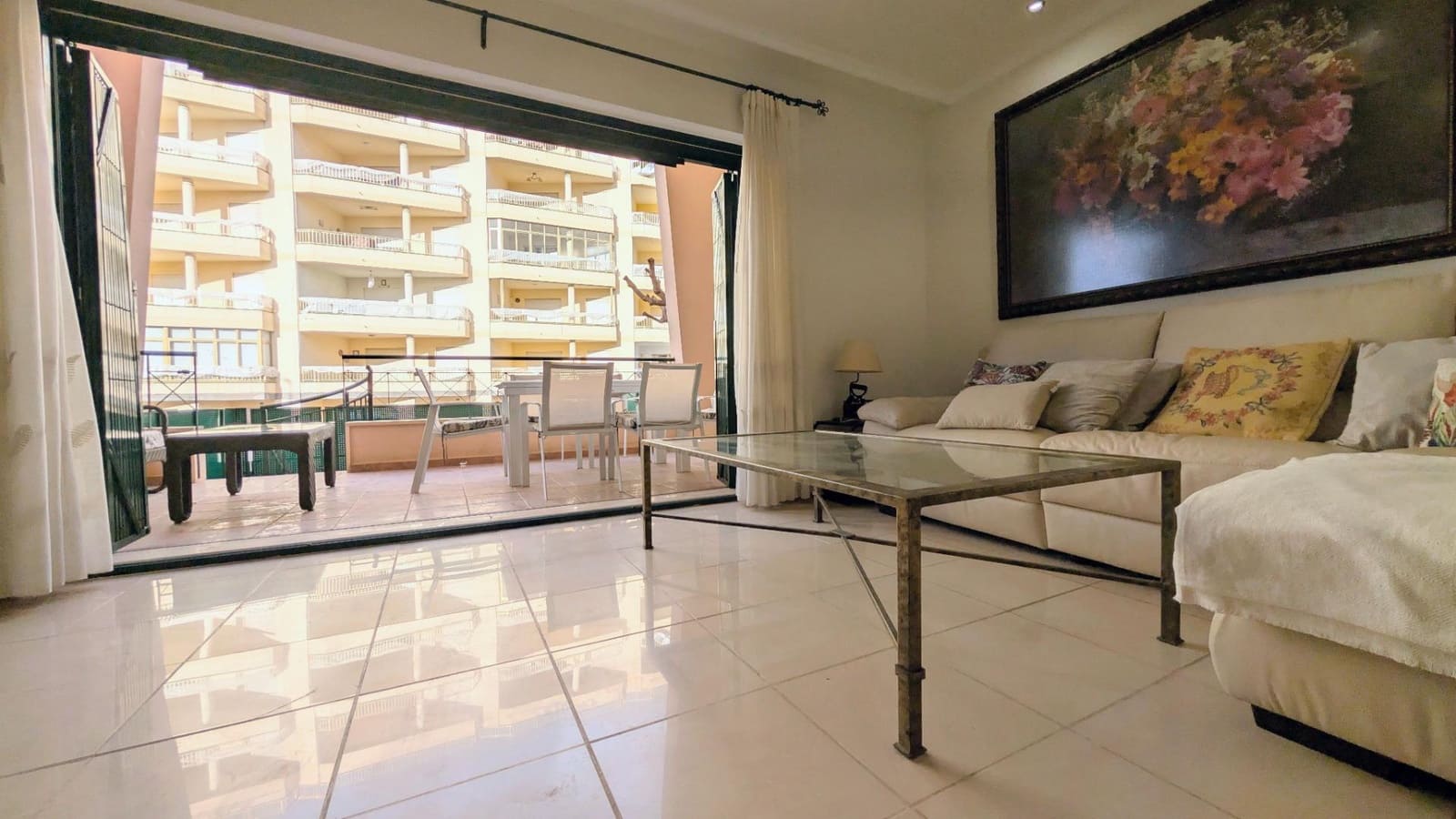 3 sypialnia Willa do wynajęcia w Santa Pola z basenem garażem - 2 500 € (Ref: 9677992)