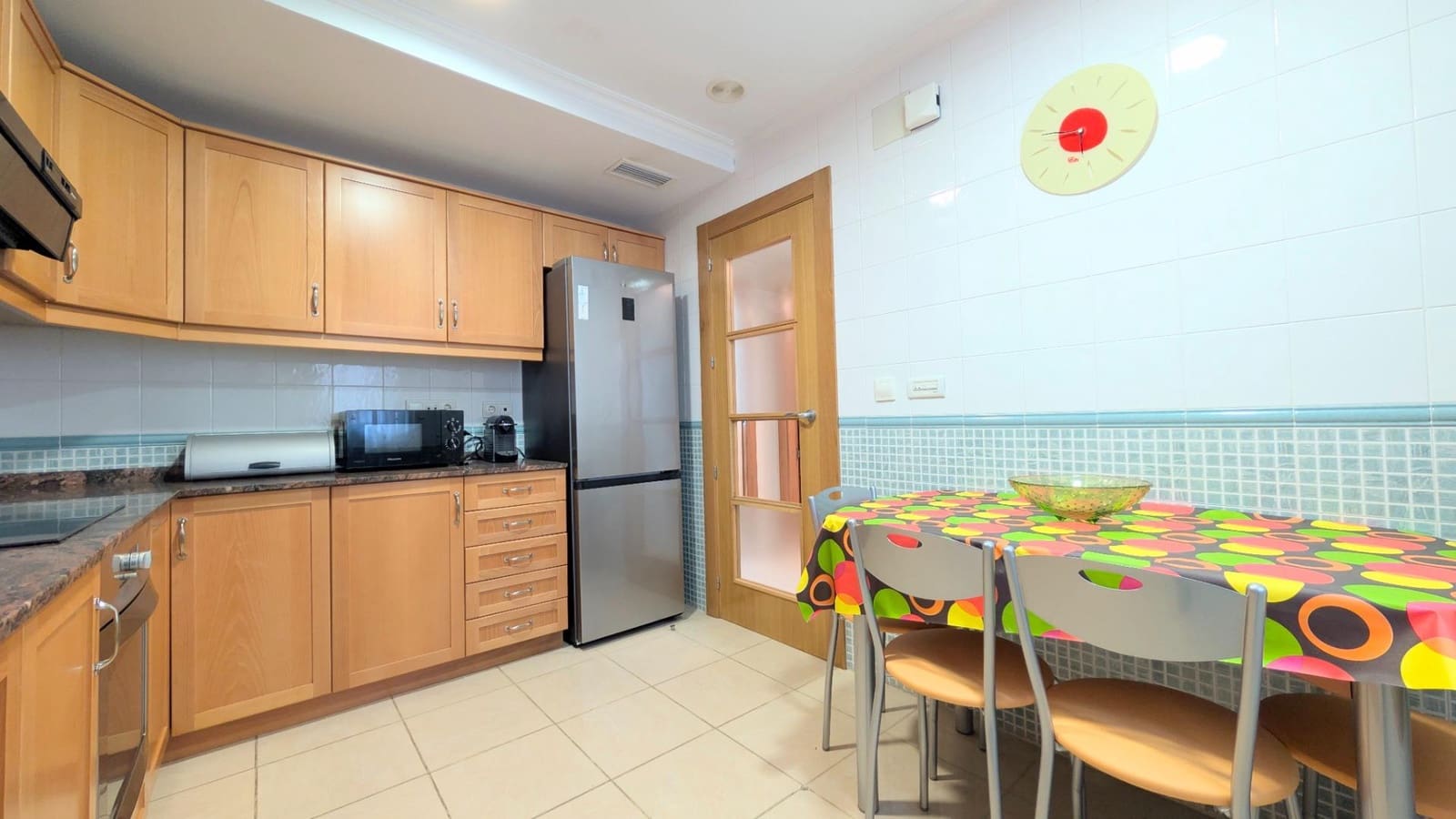 3 sypialnia Willa do wynajęcia w Santa Pola z basenem garażem - 2 500 € (Ref: 9677992)