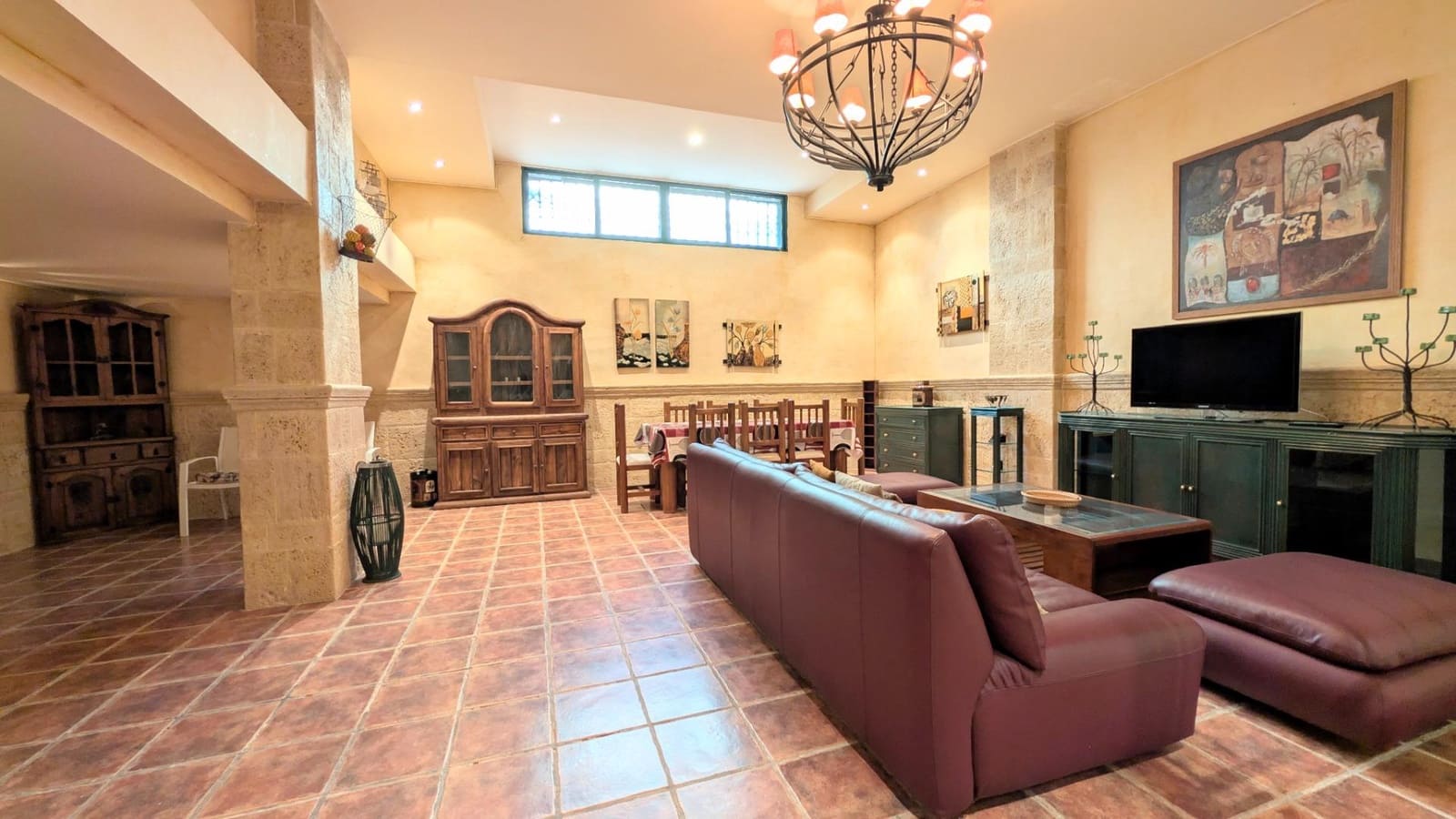 3 sypialnia Willa do wynajęcia w Santa Pola z basenem garażem - 2 500 € (Ref: 9677992)