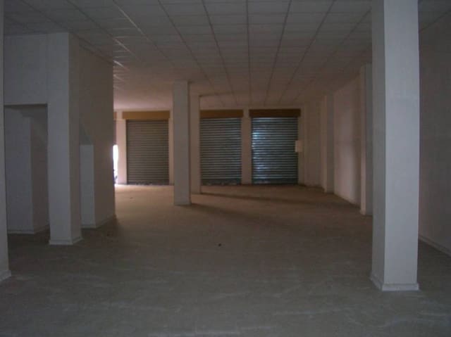Gewerbe zu vermieten in Elche / Elx - 700 € (Ref: 9677994)