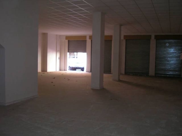 Gewerbe zu vermieten in Elche / Elx - 700 € (Ref: 9677994)