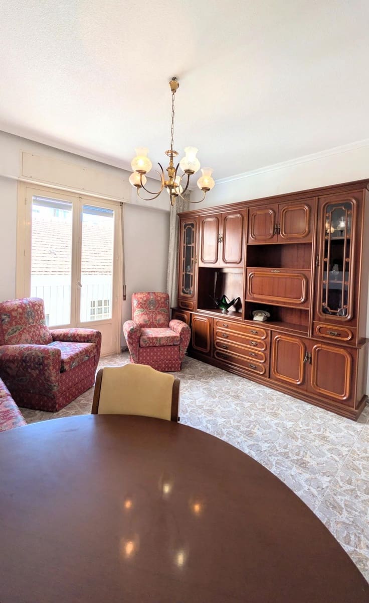 3 soveværelse Lejlighed til salg i Elche / Elx - € 143.000 (Ref: 9679848)