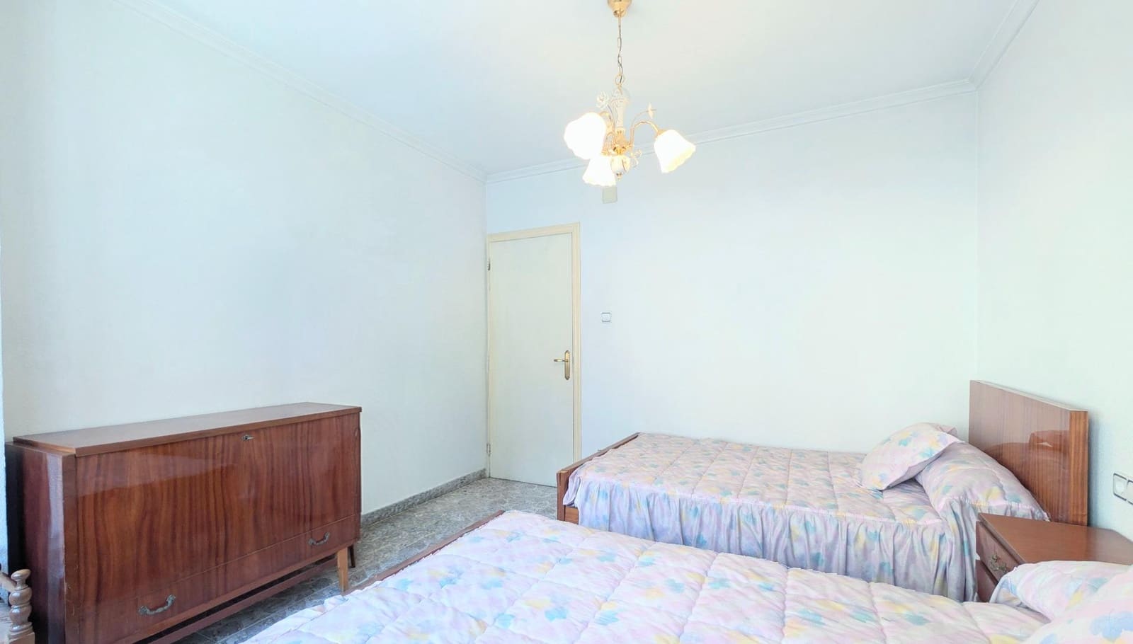 3 soveværelse Lejlighed til salg i Elche / Elx - € 143.000 (Ref: 9679848)