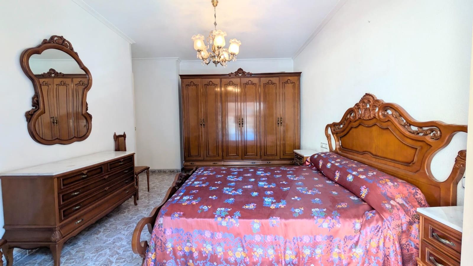 3 soveværelse Lejlighed til salg i Elche / Elx - € 143.000 (Ref: 9679848)