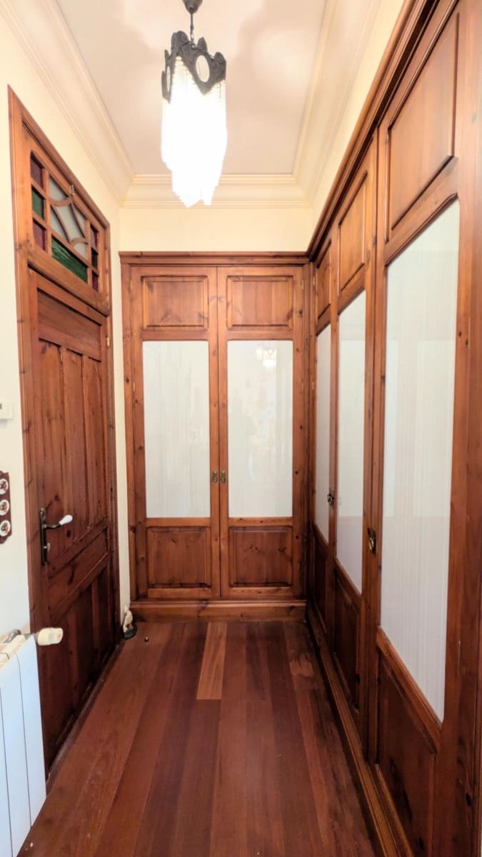 5 bedroom Villa for sale in Perleta with pool - € 1,100,000 (Ref: 9679850)