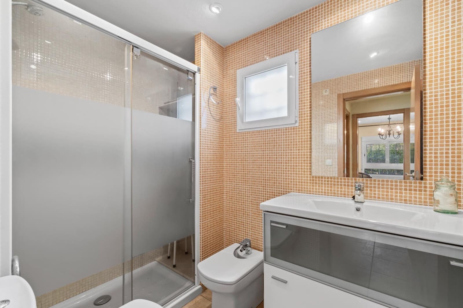 5 bedroom Villa for sale in Perleta with pool - € 1,100,000 (Ref: 9679850)