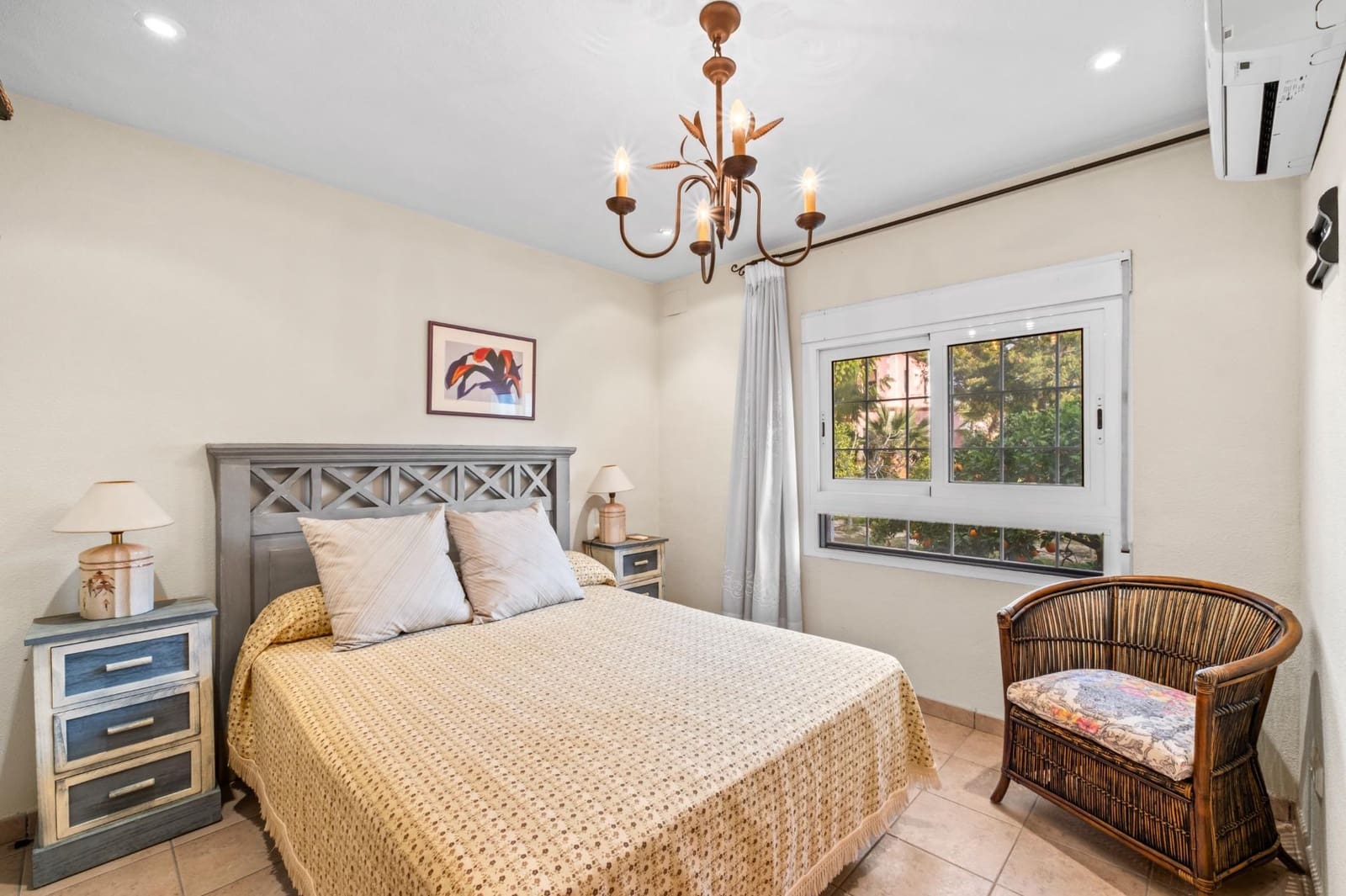 5 bedroom Villa for sale in Perleta with pool - € 1,100,000 (Ref: 9679850)