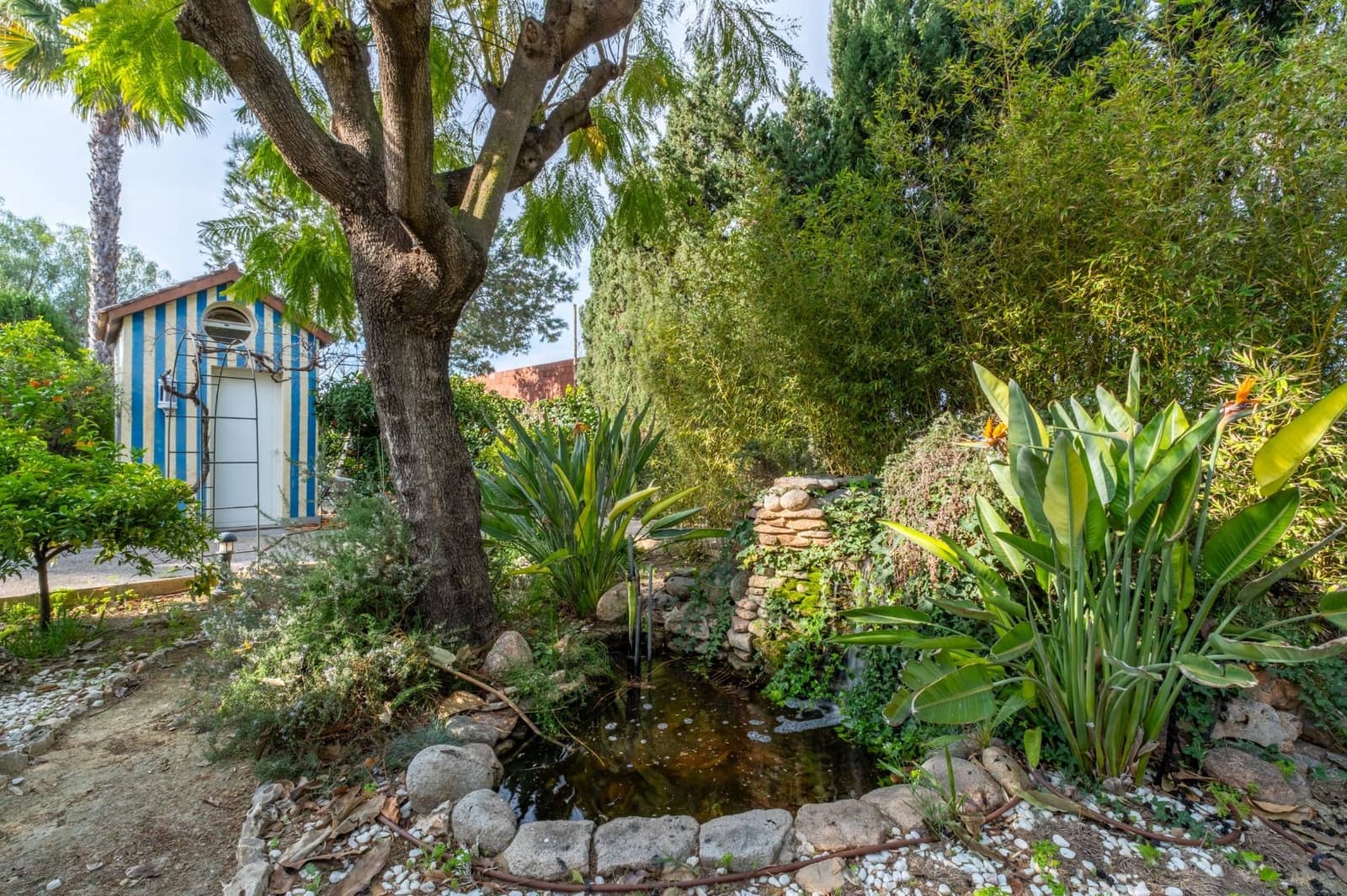 5 bedroom Villa for sale in Perleta with pool - € 1,100,000 (Ref: 9679850)