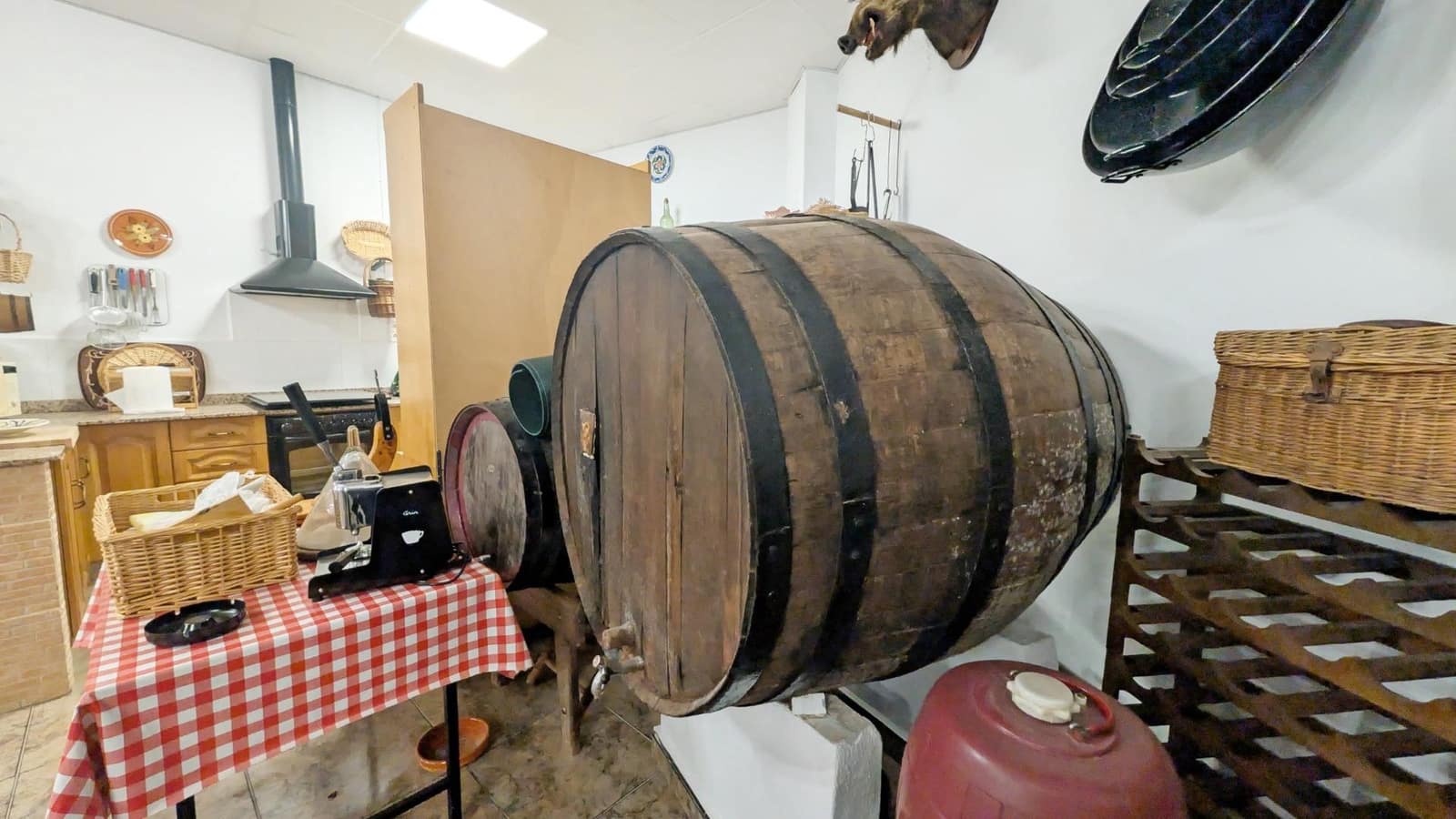 3 bedroom Cave House for sale in Hondon de las Nieves - € 400,000 (Ref: 9679851)