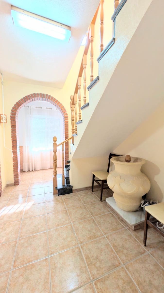 5 soverom Villa til salgs i Albatera med svømmebasseng garasje - € 299 000 (Ref: 9679854)