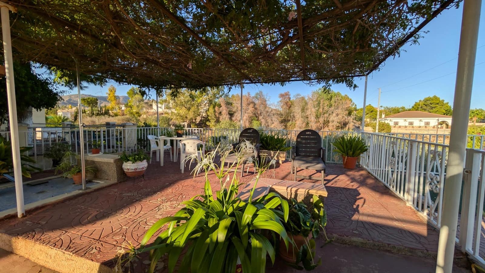 5 soverom Villa til salgs i Albatera med svømmebasseng garasje - € 299 000 (Ref: 9679854)