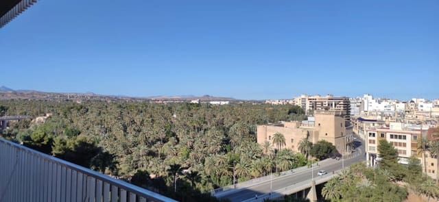 6 bedroom Flat for sale in Centro, Elche / Elx - € 599,000 (Ref: 9679858)
