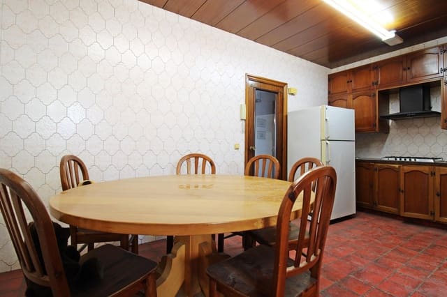 6 bedroom Flat for sale in Centro, Elche / Elx - € 599,000 (Ref: 9679858)