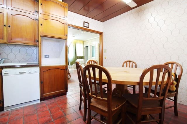 6 bedroom Flat for sale in Centro, Elche / Elx - € 599,000 (Ref: 9679858)