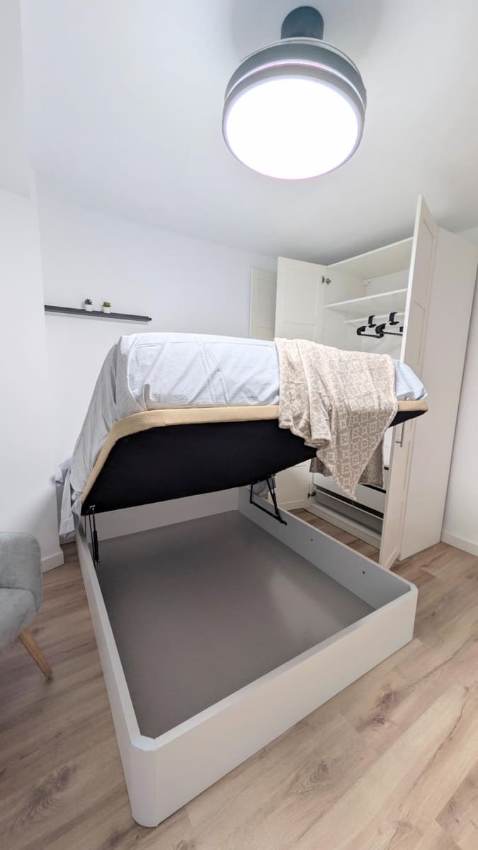 5 bedroom Apartment for rent in Elche / Elx - € 390 (Ref: 9695340)