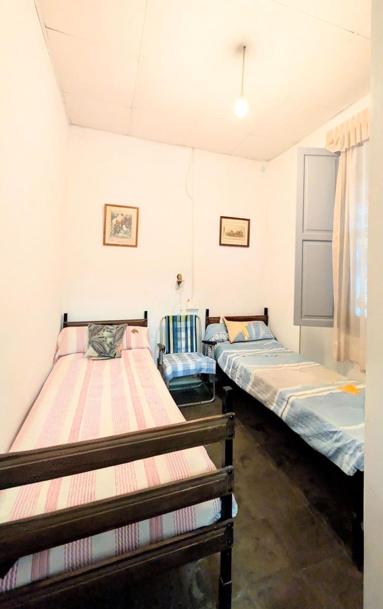 3 bedroom Villa for sale in Valverde with pool - € 225,000 (Ref: 9701624)