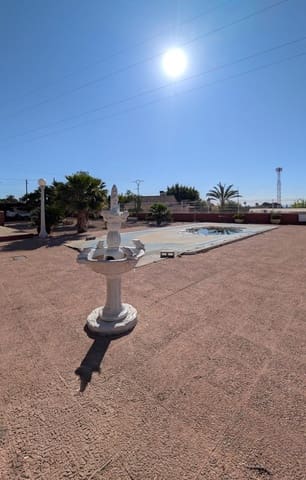 Chalet de 5 habitaciones en Elche / Elx en venta con piscina garaje - 455.000 € (Ref: 9701625)