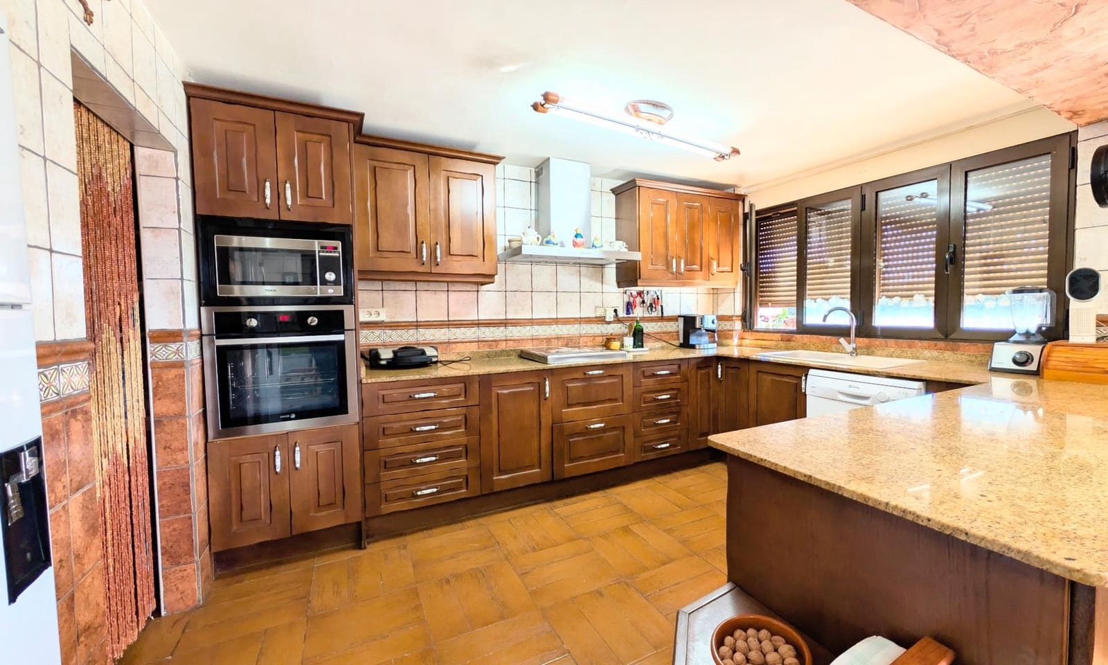 Chalet de 5 habitaciones en Elche / Elx en venta con piscina garaje - 455.000 € (Ref: 9701625)