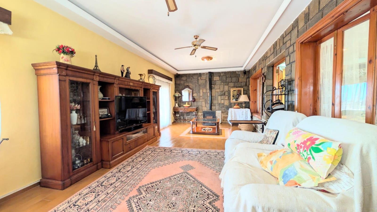 Chalet de 5 habitaciones en Elche / Elx en venta con piscina garaje - 455.000 € (Ref: 9701625)