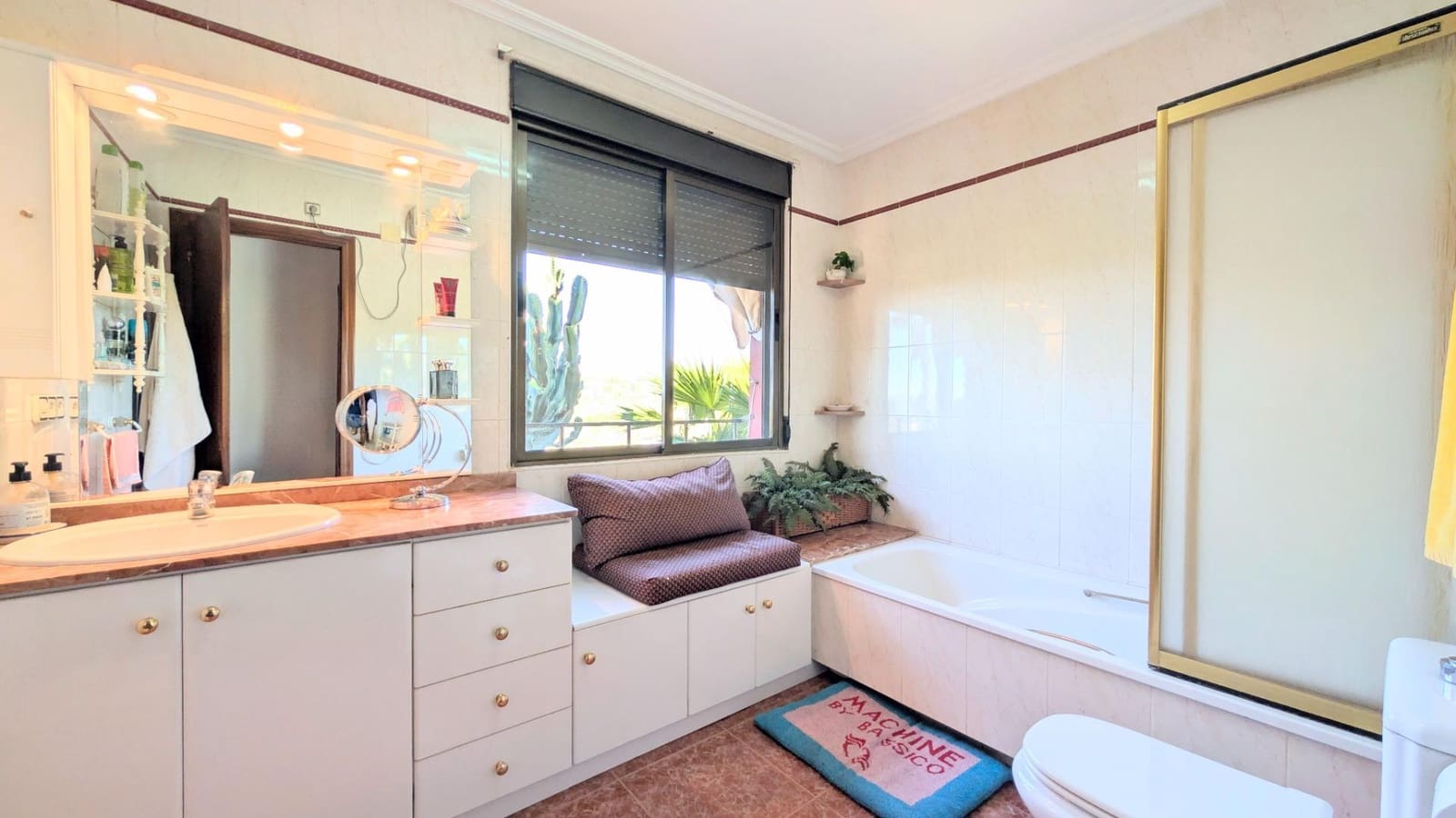 Chalet de 5 habitaciones en Elche / Elx en venta con piscina garaje - 455.000 € (Ref: 9701625)