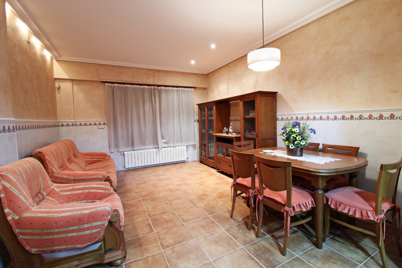 8 Zimmer Villa zu verkaufen in Elche / Elx mit Garage - 840.000 € (Ref: 9735582)