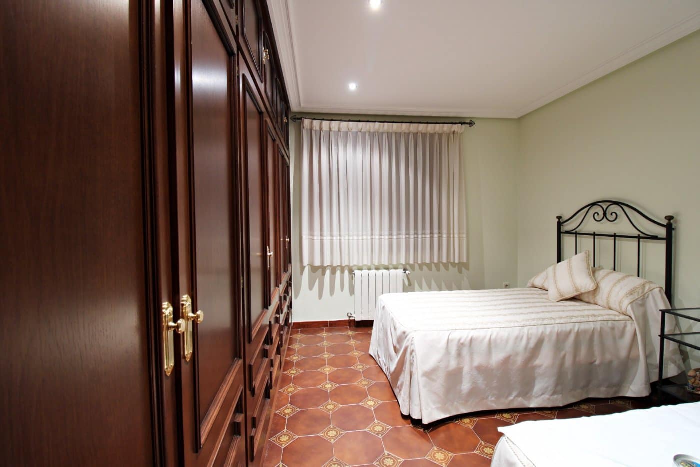 8 Zimmer Villa zu verkaufen in Elche / Elx mit Garage - 840.000 € (Ref: 9735582)