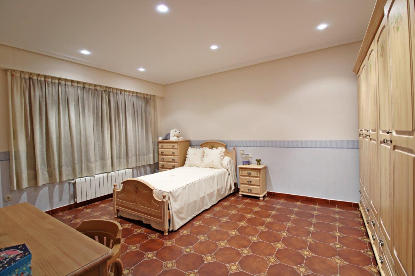 8 Zimmer Villa zu verkaufen in Elche / Elx mit Garage - 840.000 € (Ref: 9735582)